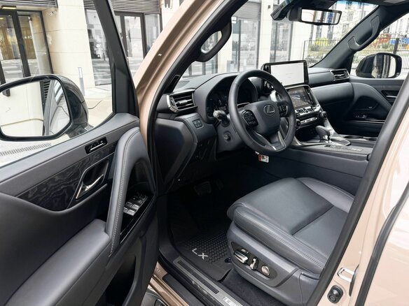 2025 Lexus LX 700h IV, коричневый, 19490000 рублей - вид 16