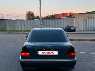 1997 Mercedes-Benz C-Класс 180 I (W202) Рестайлинг, серый, 430000 рублей, вид 4