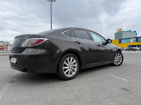 2010 Mazda 6 II (GH) Рестайлинг, коричневый, 1050000 рублей - вид 5