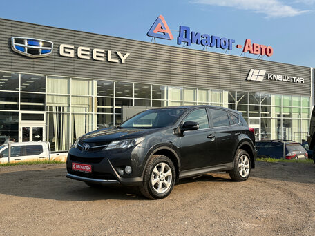 Toyota RAV4 IV (XA40)