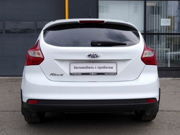 2012 Ford Focus III, белый - вид 5