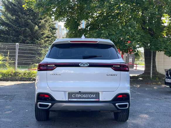 2023 Chery Tiggo 8 I Рестайлинг, белый, 1799000 рублей - вид 5