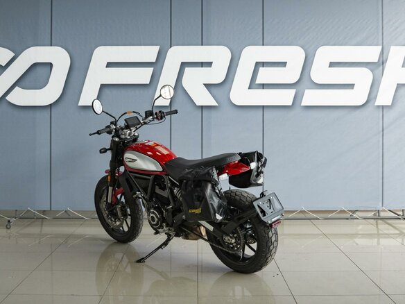 2022 Ducati Scrambler 800, серый - вид 1
