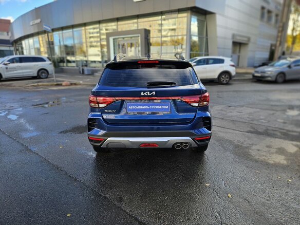2021 Kia Rio X IV Рестайлинг, синий, 1690000 рублей - вид 4