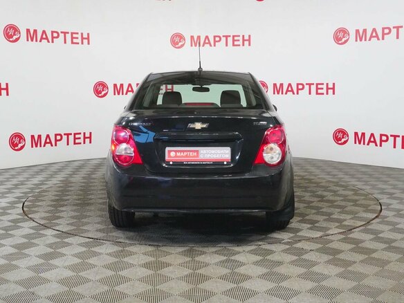 2012 Chevrolet Aveo II, чёрный, 420000 рублей - вид 6