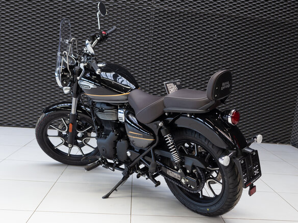 2026 Royal Enfield Meteor, чёрный, 528000 рублей - вид 3