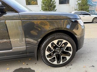 2018 Land Rover Range Rover IV Рестайлинг, серый, 8150000 рублей, вид 4