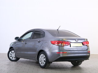 2015 Kia Rio III Рестайлинг, серый, 949000 рублей, вид 4