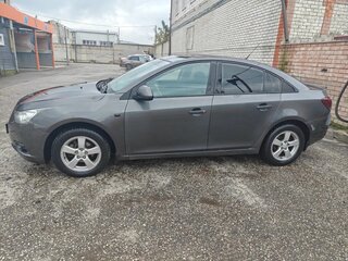 2011 Chevrolet Cruze I, серый, 550000 рублей, вид 3