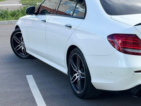 2016 Mercedes-Benz E-Класс 400 V (W213, S213, C238), белый, 3100000 рублей, вид 5