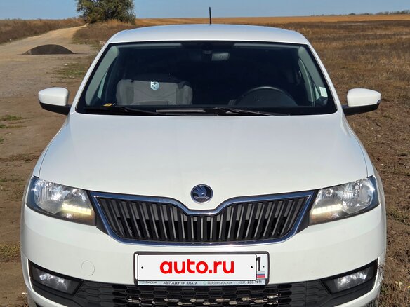2019 Skoda Rapid I Рестайлинг, белый, 935000 рублей - вид 1