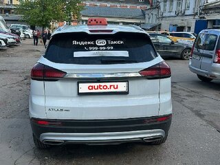 2023 Geely Atlas Pro, белый, 1377000 рублей, вид 4