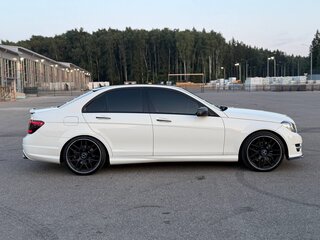 2012 Mercedes-Benz C-Класс 300 III (W204) Рестайлинг, белый, 1800000 рублей, вид 5