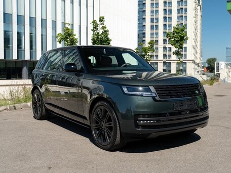 2026 Land Rover Range Rover P530 MHEV Long V, зелёный, 28300000 рублей, вид 4