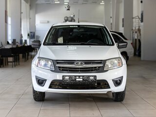 2015 Lada (ВАЗ) Granta I, белый, 450000 рублей, вид 2