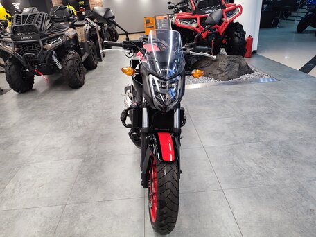 2017 Honda NC 750S, красный, 649000 рублей, вид 3
