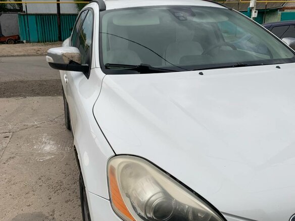 2010 Volvo XC60 I, белый, 1300000 рублей - вид 8