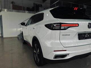 2023 Changan CS55 Plus II, белый, 1759900 рублей, вид 4