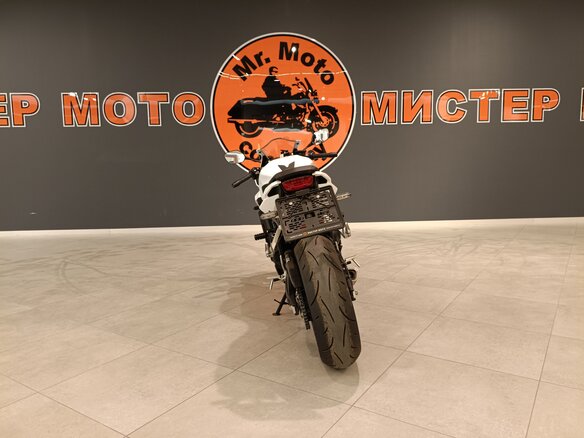 2023 Honda CBR 650R, белый, 925000 рублей - вид 3