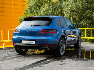 2018 Porsche Macan I, синий, 3125000 рублей, вид 4