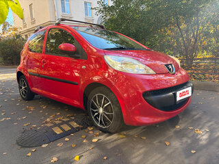 2008 Peugeot 107 I, красный, 350000 рублей, вид 1