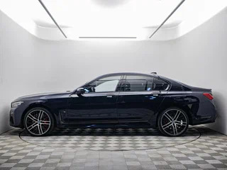2020 BMW 7 серии Long 730Ld xDrive VI (G11/G12) Рестайлинг, чёрный, 5730000 рублей, вид 2
