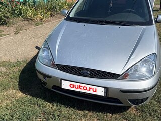 2004 Ford Focus I Рестайлинг, серебристый, 550000 рублей, вид 3