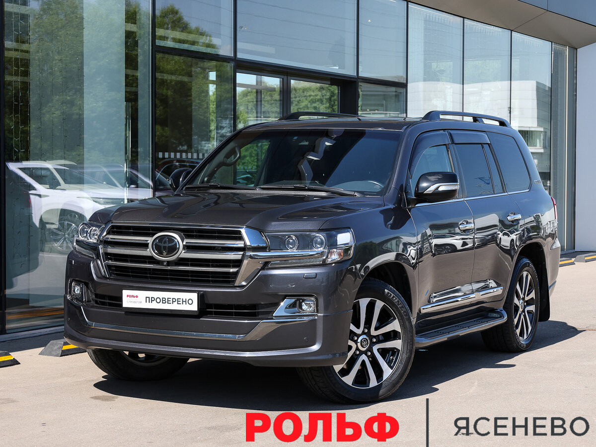 Открыть фотографии: Toyota Land Cruiser 200 Series Рестайлинг 2