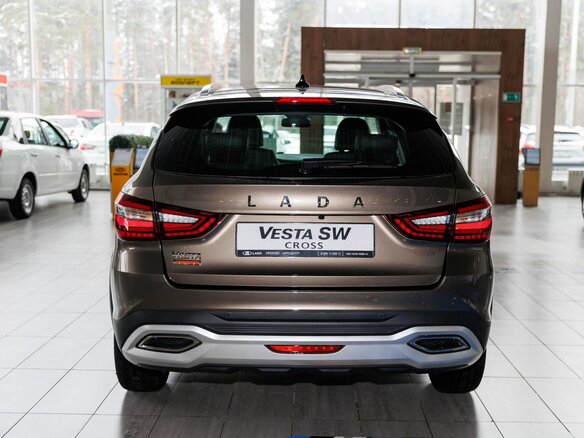 2026 Lada (ВАЗ) Vesta SW Cross I Рестайлинг (NG), коричневый - вид 4
