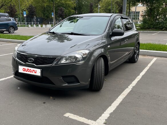 2010 Kia Ceed I Рестайлинг, серебристый