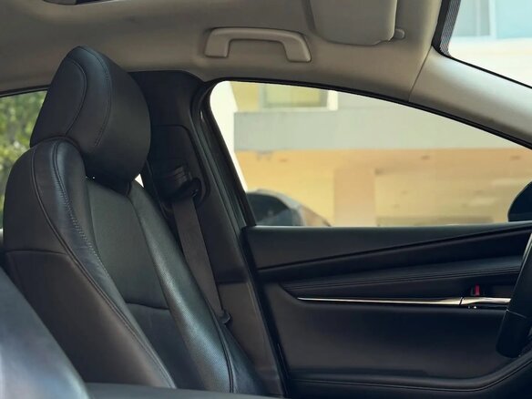 2023 Mazda 3 Axela IV (BP), серый, 1730000 рублей - вид 8
