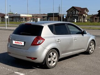 2011 Kia Ceed I Рестайлинг, серебристый, 450000 рублей, вид 4