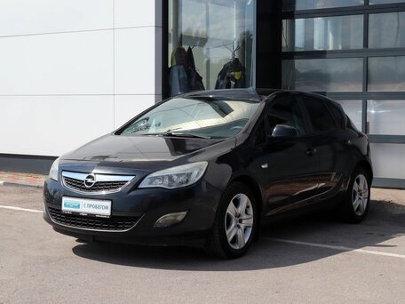 Opel Astra J