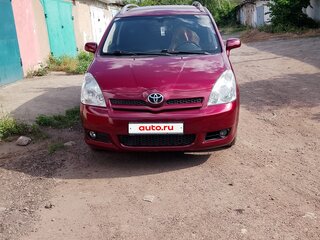 2005 Toyota Corolla Verso I Рестайлинг, красный, 670000 рублей, вид 2