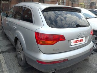 Audi Q7 I (4L)