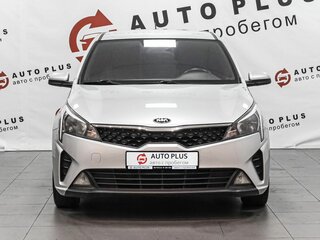 2021 Kia Rio IV Рестайлинг, серый, 1499000 рублей, вид 3