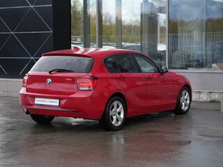 2012 BMW 1 серии 118i II (F20/F21), красный, 1040000 рублей, вид 5
