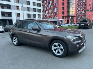 2011 BMW X1 18i I (E84), коричневый, 950000 рублей, вид 2