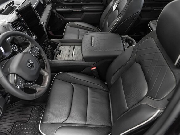 2026 Ram 1500 Crew Cab eTorque V Рестайлинг, чёрный, 11090000 рублей - вид 15