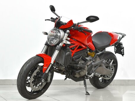 2015 Ducati Monster 821, красный, 559000 рублей, вид 2