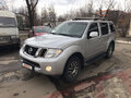 2011 Nissan Pathfinder III Рестайлинг, серебристый - вид 2