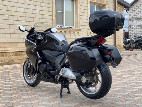 2011 Honda VFR 1200, чёрный, 880000 рублей, вид 5