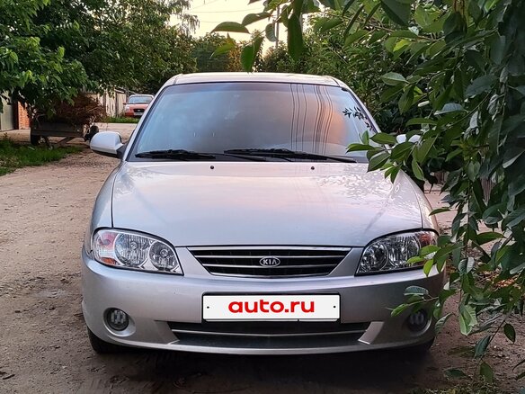 2007 Kia Spectra I Рестайлинг 2, серебристый, 320000 рублей - вид 1
