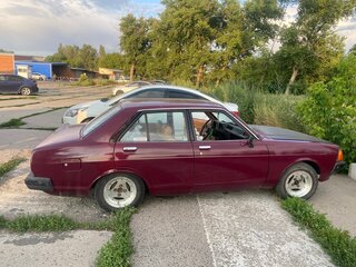 1982 Nissan Sunny B11, красный, 150000 рублей, вид 5