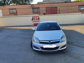 2009 Opel Astra GTC H Рестайлинг, серебристый, 610000 рублей, вид 2