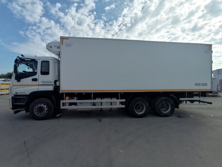 2017 Isuzu Giga (C-series), белый, 6500000 рублей, вид 3
