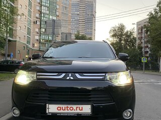 2012 Mitsubishi Outlander III, чёрный, 1800000 рублей, вид 1