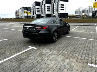2018 Mazda 6 III (GJ) Рестайлинг 2, серый, 1950000 рублей, вид 3