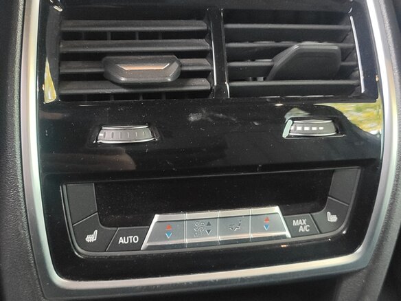 2019 BMW X5 40i IV (G05/G18), чёрный, 5300000 рублей - вид 21