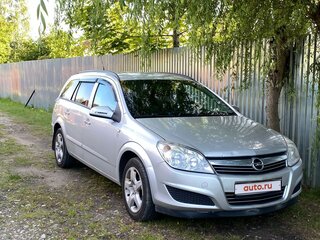 2008 Opel Astra H Рестайлинг, серебристый, 567000 рублей, вид 2